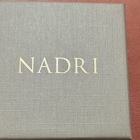 Nadri Gold Link Necklace with Marquise Crystal - Picture 4 of 4